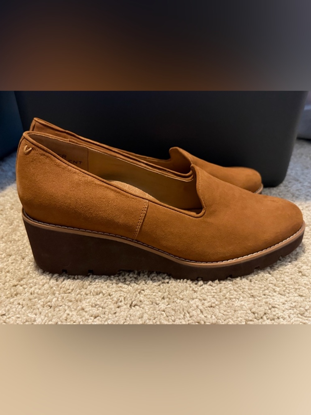 Vionic Women's Tan Suede Wedge Loafers